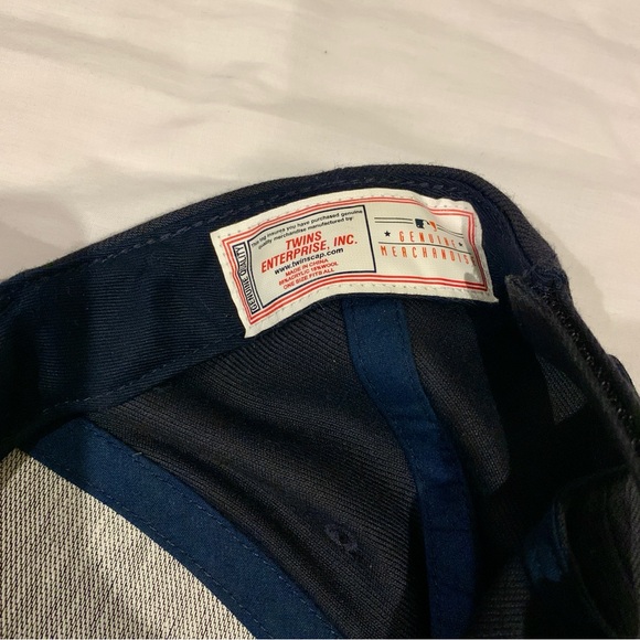 MLB New York Yankees baseball cap - Picture 2 of 4